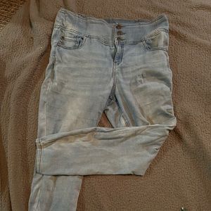 Women’s jeans
